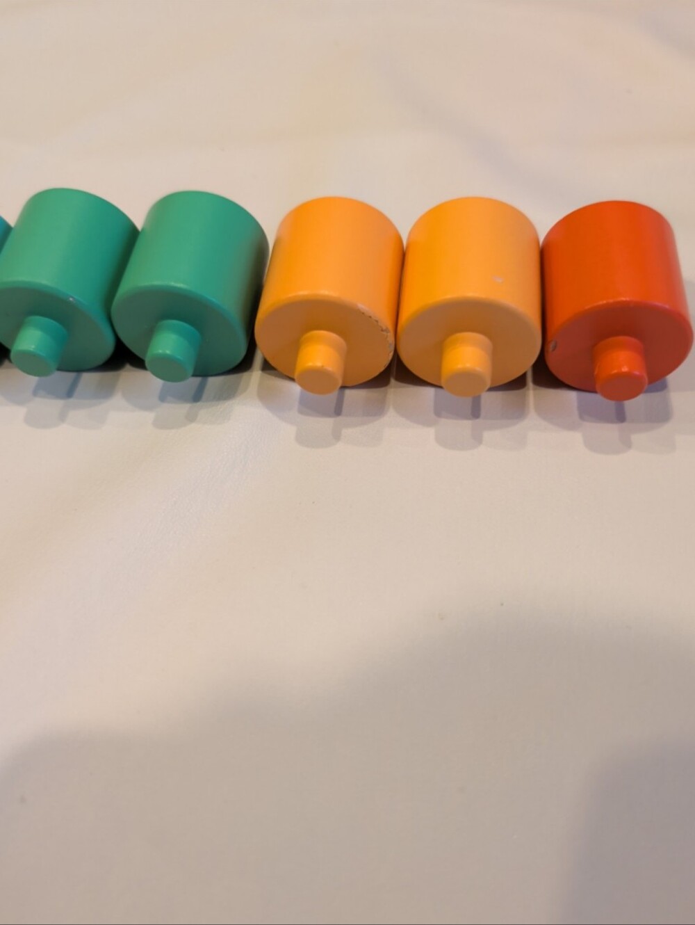 Lovevery | Replacement PEGS ONLY - From the adventurer play kit - Picture 9 of 11
